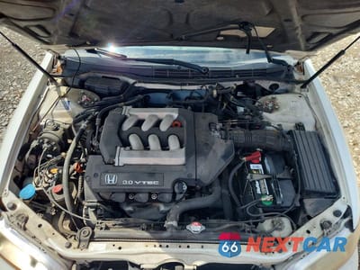 Zdjęcie 11 z 12 samochodu: 2000 HONDA ACCORD EX VIN:1HGCG1650YA085477 - miniatura