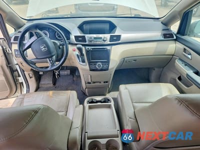 Zdjęcie 8 z 12 samochodu: 2014 HONDA ODYSSEY VIN:5FNRL5H62EB035961 - miniatura