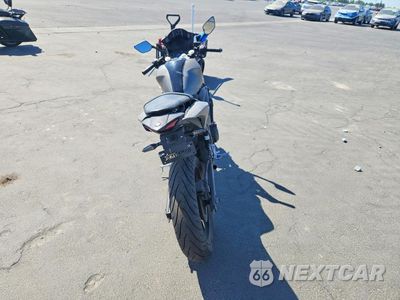 Czwarte zdjęcie samochodu z boku: 2016 YAMAHA YZFR3 VIN:MH3RH06Y7GK010439 - miniatura