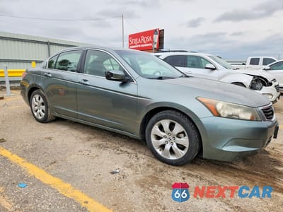 Czwarte zdjęcie samochodu z boku: 2009 HONDA ACCORD VIN:JHMCP26809C001368 - miniatura