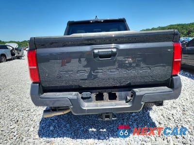 Zdjęcie 6 z 13 samochodu: 2024 TOYOTA TACOMA SR5 VIN:3TMKB5FN8RM022275 - miniatura