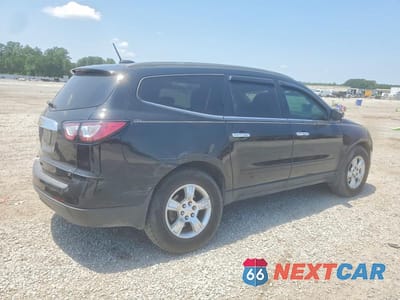 Trzecie zdjęcie samochodu z tyłu: 2017 CHEVROLET TRAVERSE LT VIN:1GNKVGKD2HJ313390 - miniatura