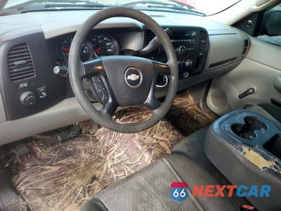 Zdjęcie 8 z 12 samochodu: 2008 CHEVROLET SILVERADO C1500 VIN:1GCEC14X28Z198422 - miniatura