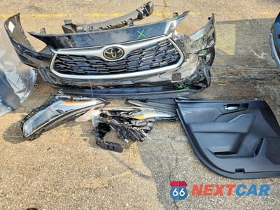 Zdjęcie 13 z 14 samochodu: 2023 TOYOTA HIGHLANDER XLE VIN:5TDKDRAHXPS044049 - miniatura