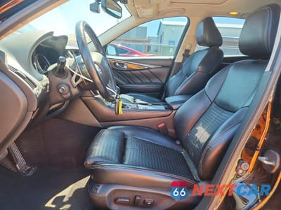 Zdjęcie 7 z 12 samochodu: 2016 INFINITI Q50 RED SPORT 400 VIN:JN1FV7APXGM420225 - miniatura