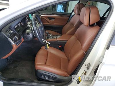 Zdjęcie 7 z 12 samochodu: 2016 BMW 535 XI VIN:WBA5B3C50GD549156 - miniatura