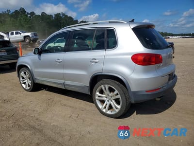 Drugie zdjęcie samochodu z przodu: 2016 VOLKSWAGEN TIGUAN S VIN:WVGAV7AX9GW554280 - miniatura