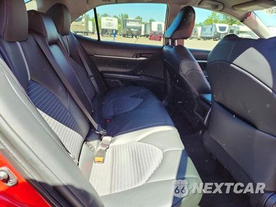 Zdjęcie 10 z 13 samochodu: 2022 TOYOTA CAMRY HYBRID SE VIN:4T1G31AKXNU045387 - miniatura