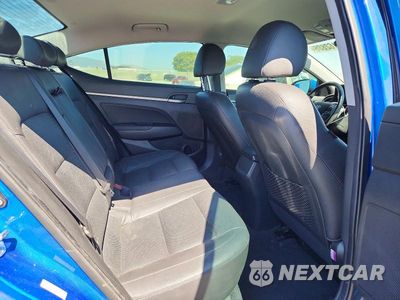 Zdjęcie 10 z 13 samochodu: 2017 HYUNDAI ELANTRA LIMITED VIN:KMHD84LF3HU263908 - miniatura