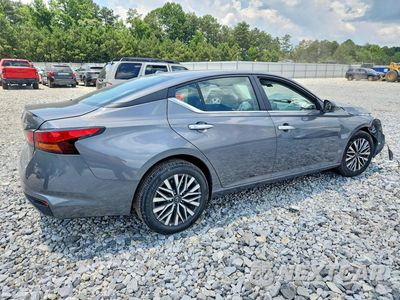 Trzecie zdjęcie samochodu z tyłu: 2025 NISSAN ALTIMA SV VIN:1N4BL4DV5SN388223 - miniatura