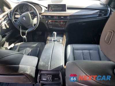 Zdjęcie 8 z 12 samochodu: 2014 BMW X5 XDRIVE35I VIN:5UXKR0C52E0C27155 - miniatura