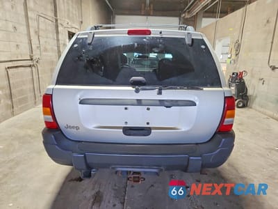 Zdjęcie 6 z 13 samochodu: 2003 JEEP GRAND CHEROKEE LAREDO VIN:1J4GW48S63C524597 - miniatura