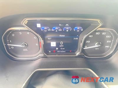 Zdjęcie 8 z 12 samochodu: 2021 GMC YUKON SLT VIN:1GKS1BKD6MR441493 - miniatura