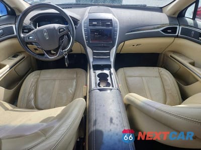Zdjęcie 8 z 13 samochodu: 2015 LINCOLN MKZ HYBRID VIN:3LN6L2LU9FR600273 - miniatura