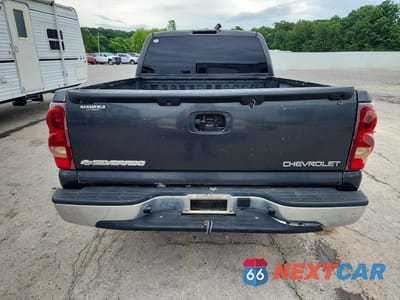 Zdjęcie 6 z 12 samochodu: 2003 CHEVROLET SILVERADO C1500 VIN:2GCEC19V531305990 - miniatura