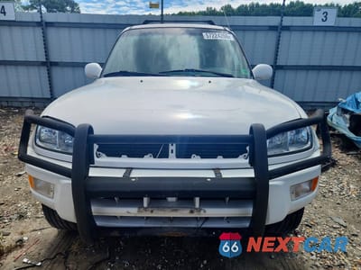 Piąte zdjęcie samochodu w środku: 2000 TOYOTA RAV4 BASE VIN:JT3HP10V6Y7168698 - miniatura