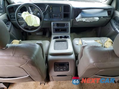 Zdjęcie 8 z 12 samochodu: 2003 CHEVROLET SUBURBAN K1500 VIN:1GNFK16ZX3J248892 - miniatura