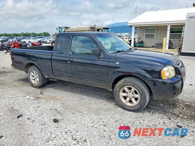 Czwarte zdjęcie samochodu z boku: 2002 NISSAN FRONTIER KING CAB XE VIN:1N6DD26S52C361894 - miniatura