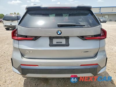 Zdjęcie 6 z 12 samochodu: 2023 BMW X1 XDRIVE28I VIN:WBX73EF09P5X34548 - miniatura