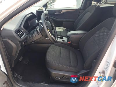 Zdjęcie 7 z 14 samochodu: 2023 FORD ESCAPE ACTIVE VIN:1FMCU9GN3PUA08020 - miniatura