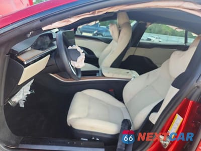 Zdjęcie 7 z 13 samochodu: 2023 TESLA MODEL S VIN:5YJSA1E50PF512451 - miniatura