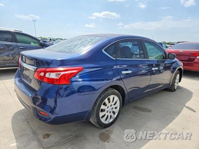 Trzecie zdjęcie samochodu z tyłu: 2016 NISSAN SENTRA S VIN:3N1AB7AP8GY218094 - miniatura