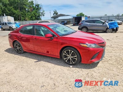 Czwarte zdjęcie samochodu z boku: 2019 TOYOTA CAMRY SE VIN:4T1B11HK9KU197985 - miniatura