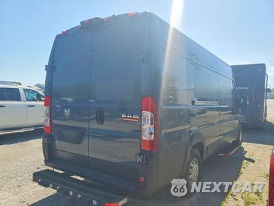 Trzecie zdjęcie samochodu z tyłu: 2021 RAM PROMASTER 3500 - DELIVERY VAN VIN:3C6MRVJG9ME580143 - miniatura