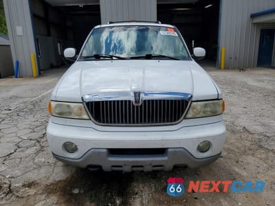 Piąte zdjęcie samochodu w środku: 2001 LINCOLN NAVIGATOR VIN:5LMFU28R21LJ20243 - miniatura
