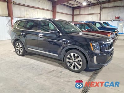 Czwarte zdjęcie samochodu z boku: 2021 KIA TELLURIDE S VIN:5XYP6DHC6MG153923 - miniatura