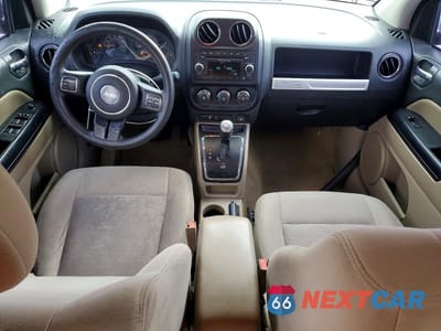 Zdjęcie 8 z 13 samochodu: 2015 JEEP COMPASS SPORT VIN:1C4NJCBA9FD262420 - miniatura