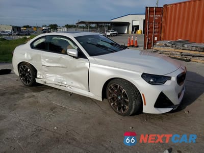 Czwarte zdjęcie samochodu z boku: 2025 BMW 230I VIN:3MW23CM03S8F64484 - miniatura