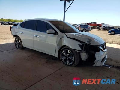 Czwarte zdjęcie samochodu z boku: 2018 NISSAN SENTRA S VIN:3N1AB7AP4JY292541 - miniatura