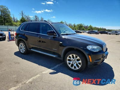 Czwarte zdjęcie samochodu z boku: 2013 BMW X5 XDRIVE35I VIN:5UXZV4C57D0B08047 - miniatura