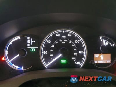 Zdjęcie 9 z 12 samochodu: 2011 LEXUS CT 200 VIN:JTHKD5BH6B2018201 - miniatura