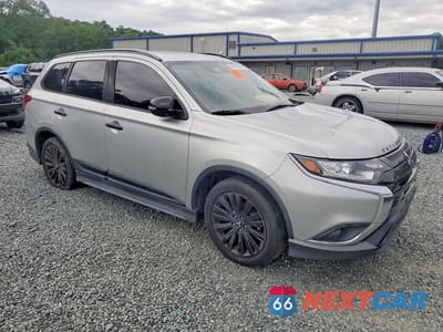 Czwarte zdjęcie samochodu z boku: 2020 MITSUBISHI OUTLANDER SE VIN:JA4AD3A35LZ006857 - miniatura