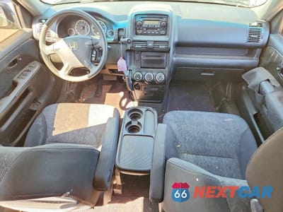 Zdjęcie 8 z 12 samochodu: 2005 HONDA CR-V LX VIN:JHLRD68565C019806 - miniatura