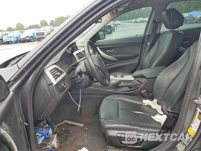 Zdjęcie 7 z 12 samochodu: 2015 BMW 320 I XDRIVE VIN:WBA3C3G55FNS75654 - miniatura