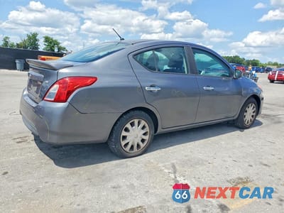 Trzecie zdjęcie samochodu z tyłu: 2018 NISSAN VERSA SV VIN:3N1CN7AP0JL873063 - miniatura