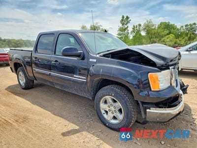 Czwarte zdjęcie samochodu z boku: 2011 GMC SIERRA K1500 SLE VIN:3GTP2VE3XBG333233 - miniatura
