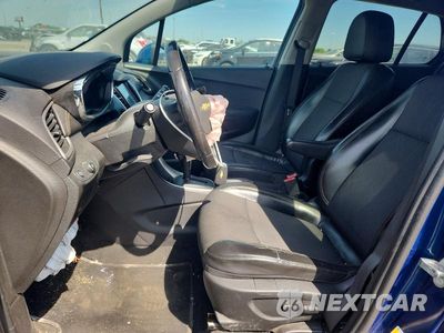 Zdjęcie 7 z 13 samochodu: 2019 CHEVROLET TRAX 1LT VIN:3GNCJLSB3KL336023 - miniatura