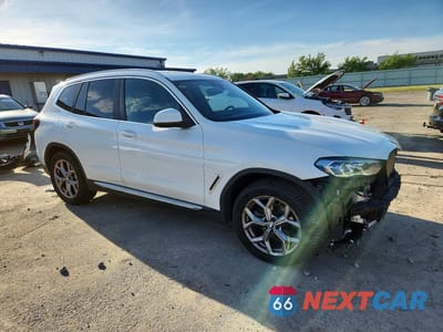 Czwarte zdjęcie samochodu z boku: 2023 BMW X3 XDRIVE30I VIN:5UX53DP01P9S00089 - miniatura