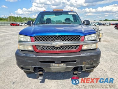 Piąte zdjęcie samochodu w środku: 2004 CHEVROLET SILVERADO K2500 HEAVY DUTY VIN:1GCHK24U04E130214 - miniatura