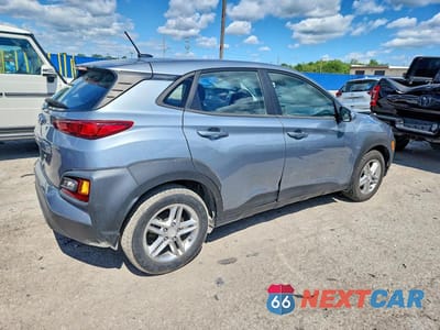 Trzecie zdjęcie samochodu z tyłu: 2020 HYUNDAI KONA SE VIN:KM8K12AA4LU595842 - miniatura