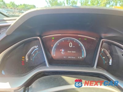 Zdjęcie 9 z 12 samochodu: 2019 HONDA CIVIC EX VIN:19XFC1F38KE201003 - miniatura