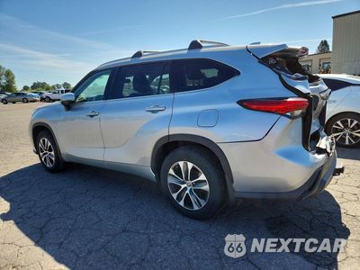 Drugie zdjęcie samochodu z przodu: 2022 TOYOTA HIGHLANDER HYBRID XLE VIN:5TDGBRCH9NS550817 - miniatura