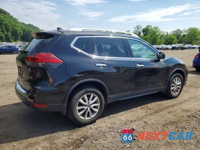Trzecie zdjęcie samochodu z tyłu: 2017 NISSAN ROGUE SV VIN:5N1AT2MV0HC860497 - miniatura
