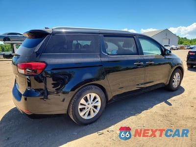 Trzecie zdjęcie samochodu z tyłu: 2015 KIA SEDONA LX VIN:KNDMB5C1XF6068826 - miniatura