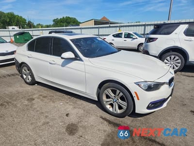 Czwarte zdjęcie samochodu z boku: 2017 BMW 330 XI VIN:WBA8D9C36HA005482 - miniatura