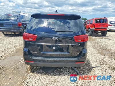 Zdjęcie 6 z 13 samochodu: 2020 KIA SEDONA LX VIN:KNDMB5C11L6587923 - miniatura